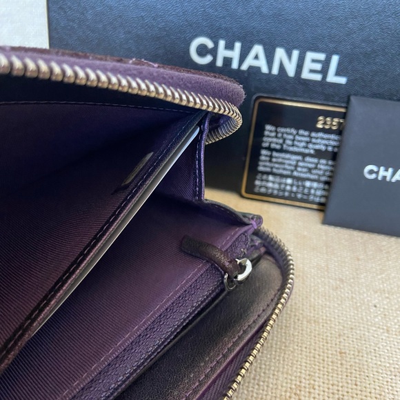 Chanel Iridescent Purple Quilted Zippy Wallet - Picture 6 of 11